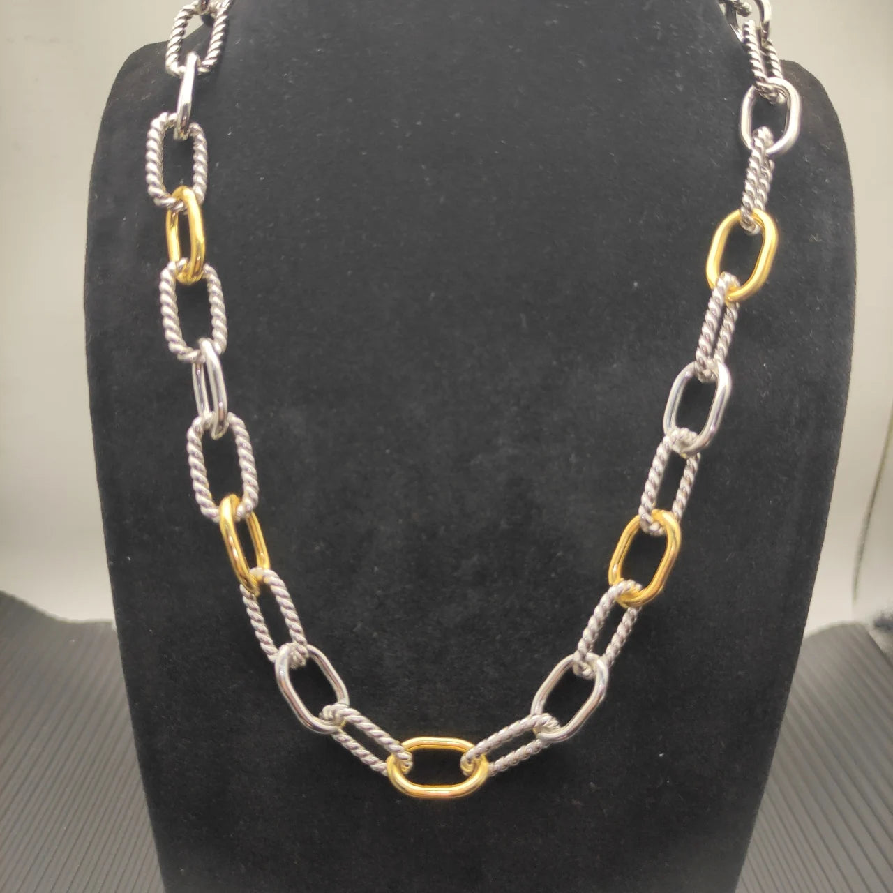 Multi Ring Two Tone Necklace Unisex Elegant