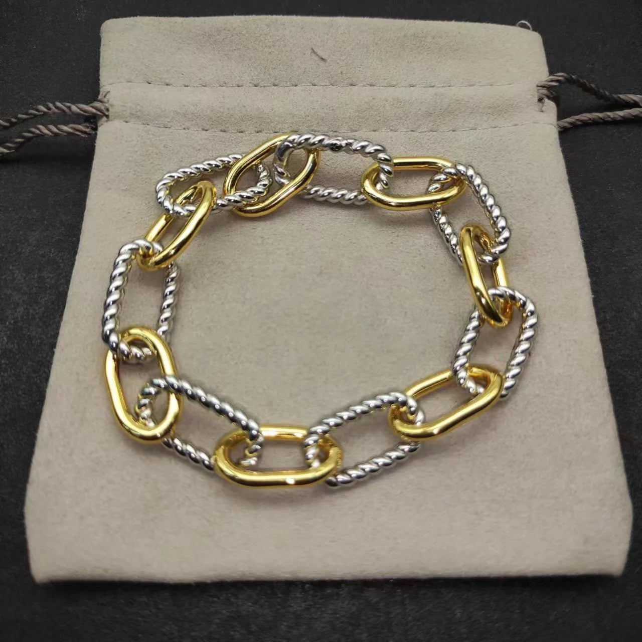 Multi Ring Two Tone Necklace Unisex Elegant