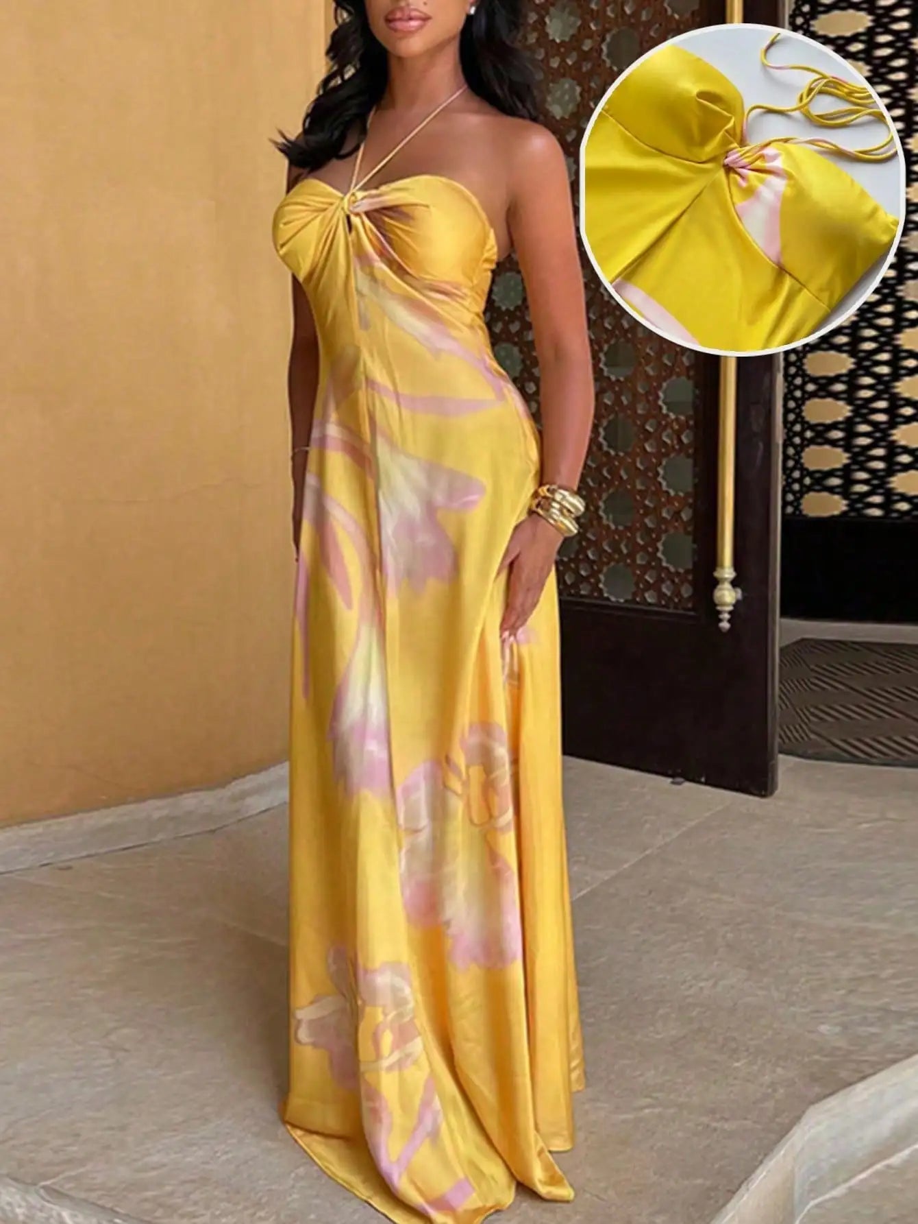 Floral Halter Neck Maxi Dress With Flowy Skirt For Summer Events
